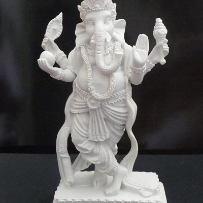 Statuette Ganesh en résine blanche - 15 cm
